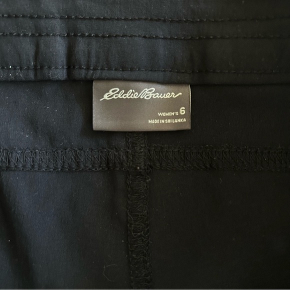 Eddie Bauer | Black Rainier’s Capri Pants - Picture 12 of 12